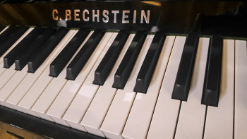 C. Bechstein 124 Chrom
