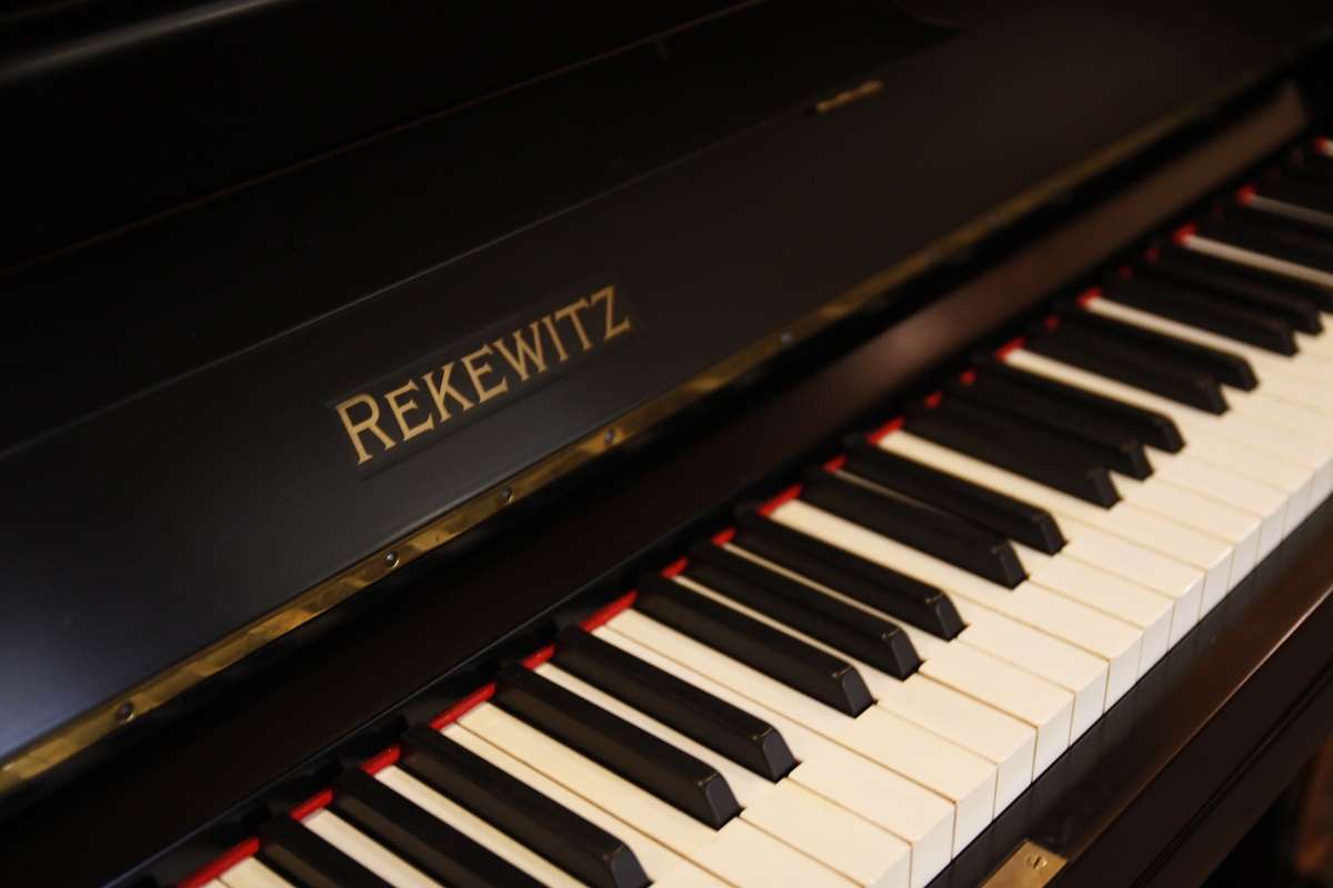 Rekewitz Piano 130 cm