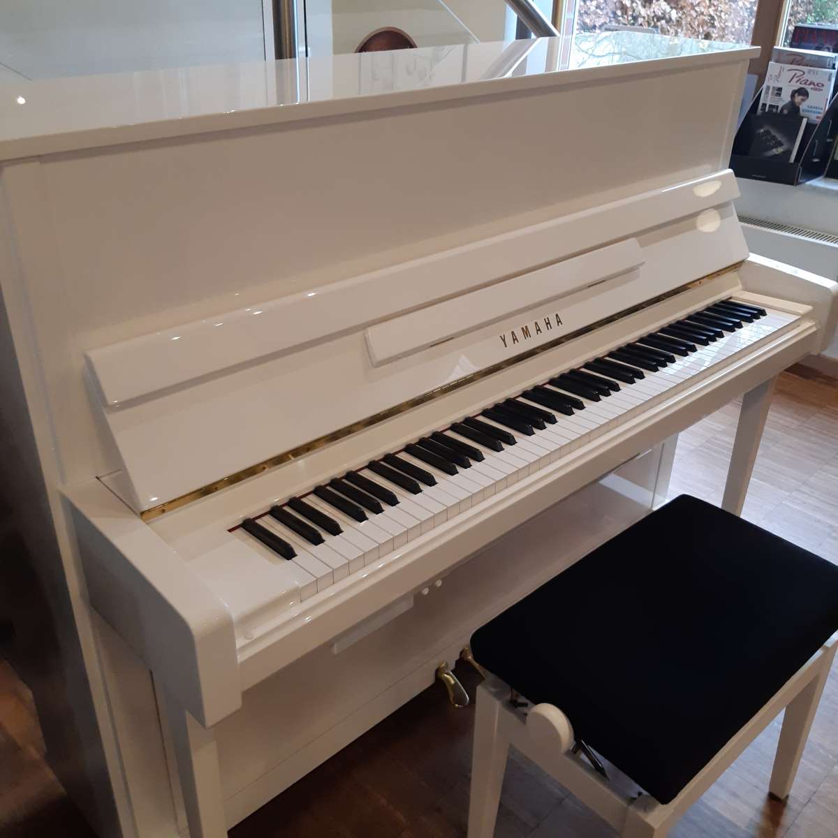 Yamaha Klavier B3 SC2